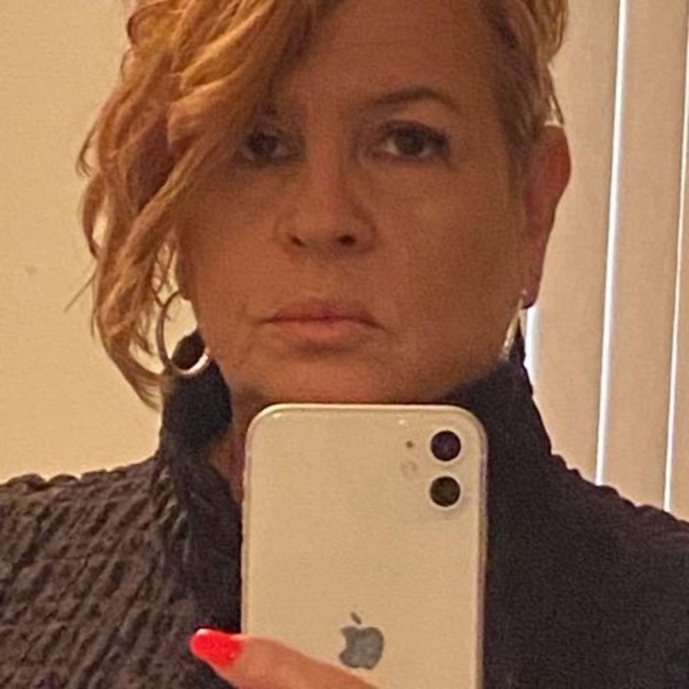 Meet your Posher, Tonya